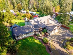 571 Meredith Rd Mill Bay, BC V8H 1E7