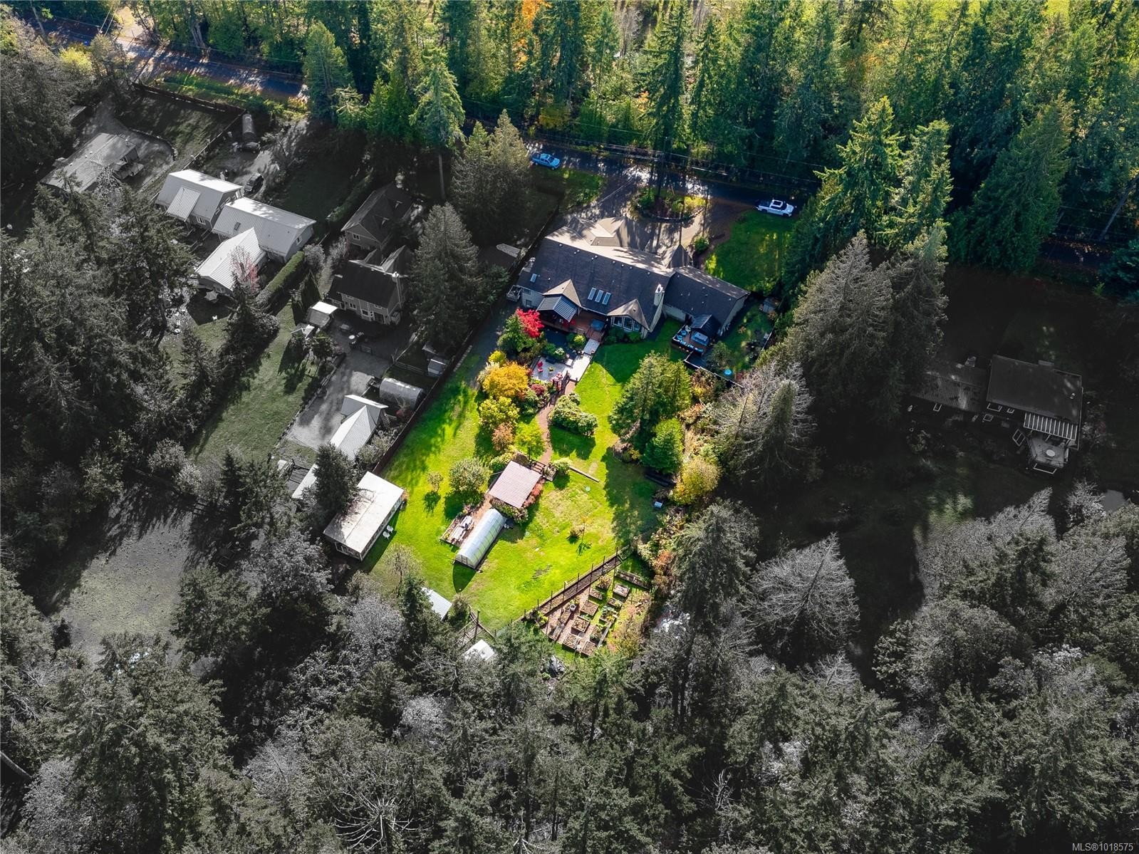 571 Meredith Rd, Mill Bay, BC