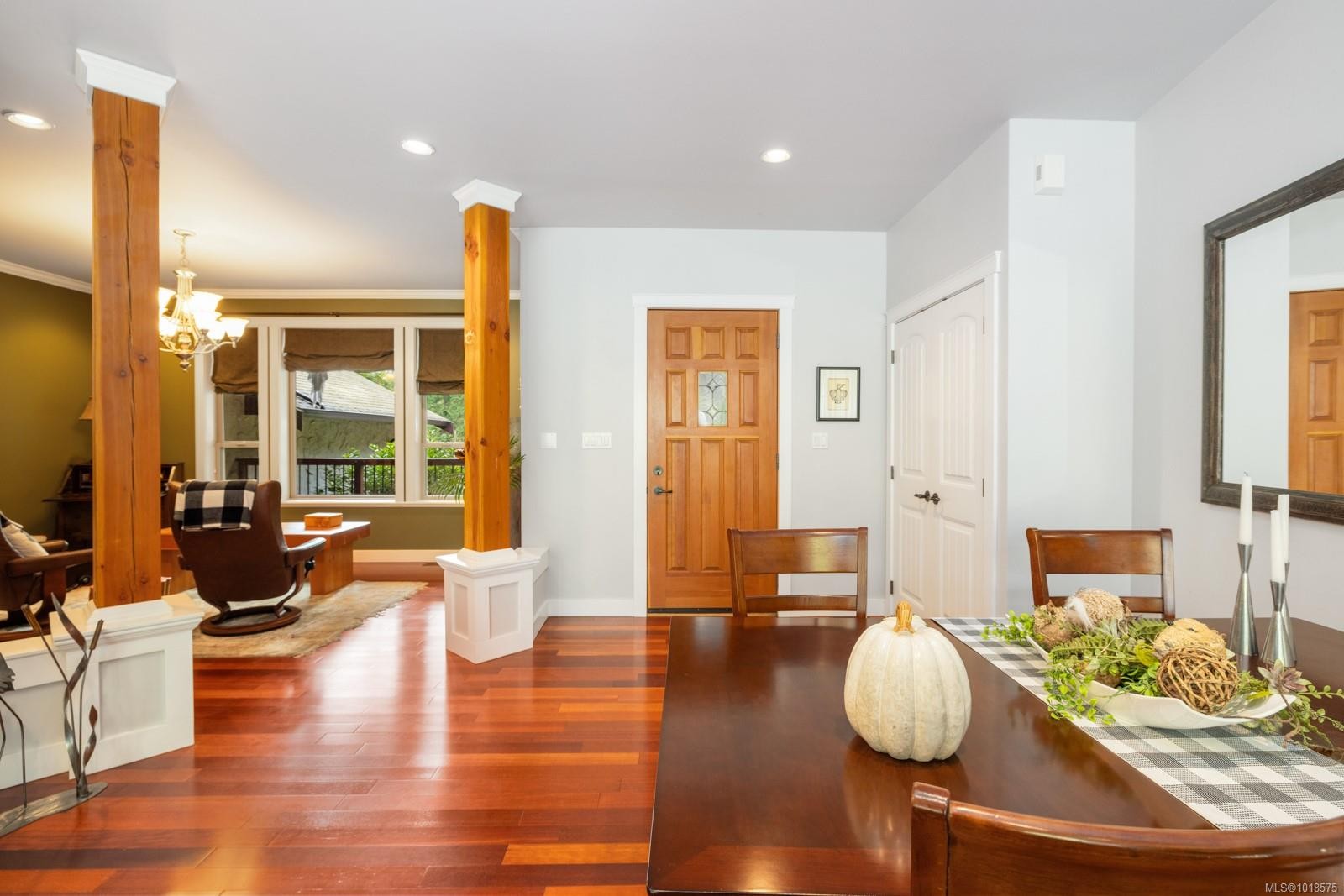 571 Meredith Rd, Mill Bay, BC