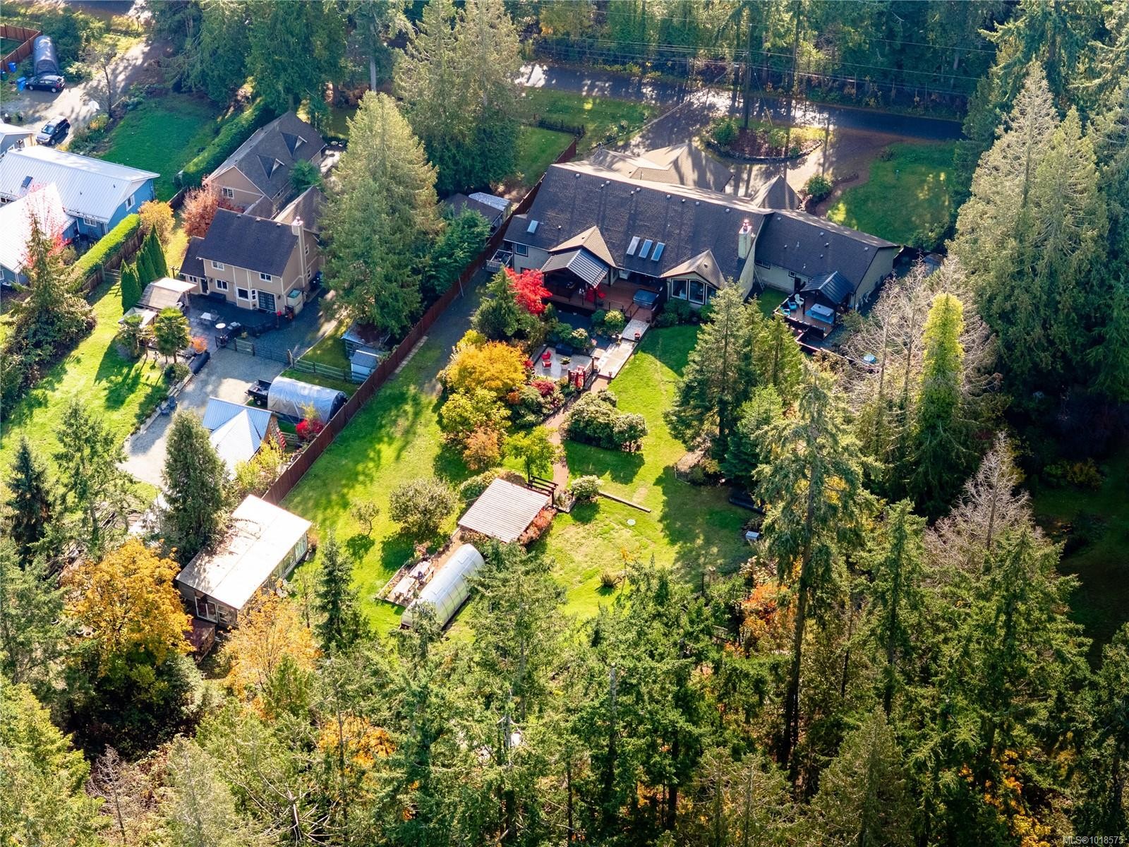 571 Meredith Rd, Mill Bay, BC