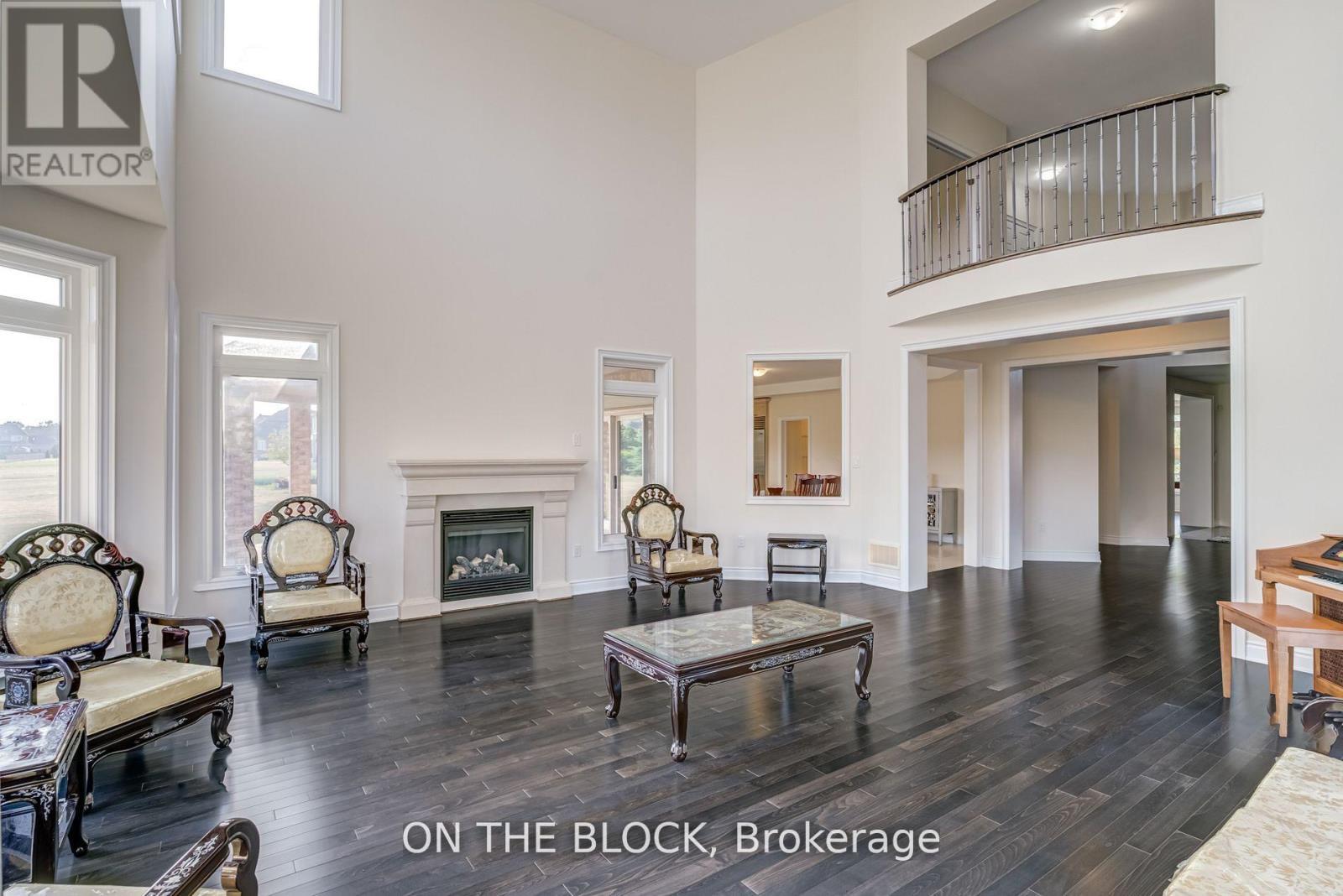 24 Whitewood Drive, Whitchurch-Stouffville, ON - Indoor Photo Showing Other Room With Fireplace