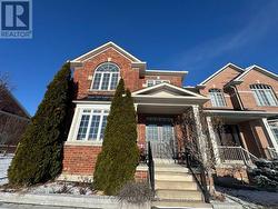 13 WOODWAY LANE Markham, ON L6B 0N4