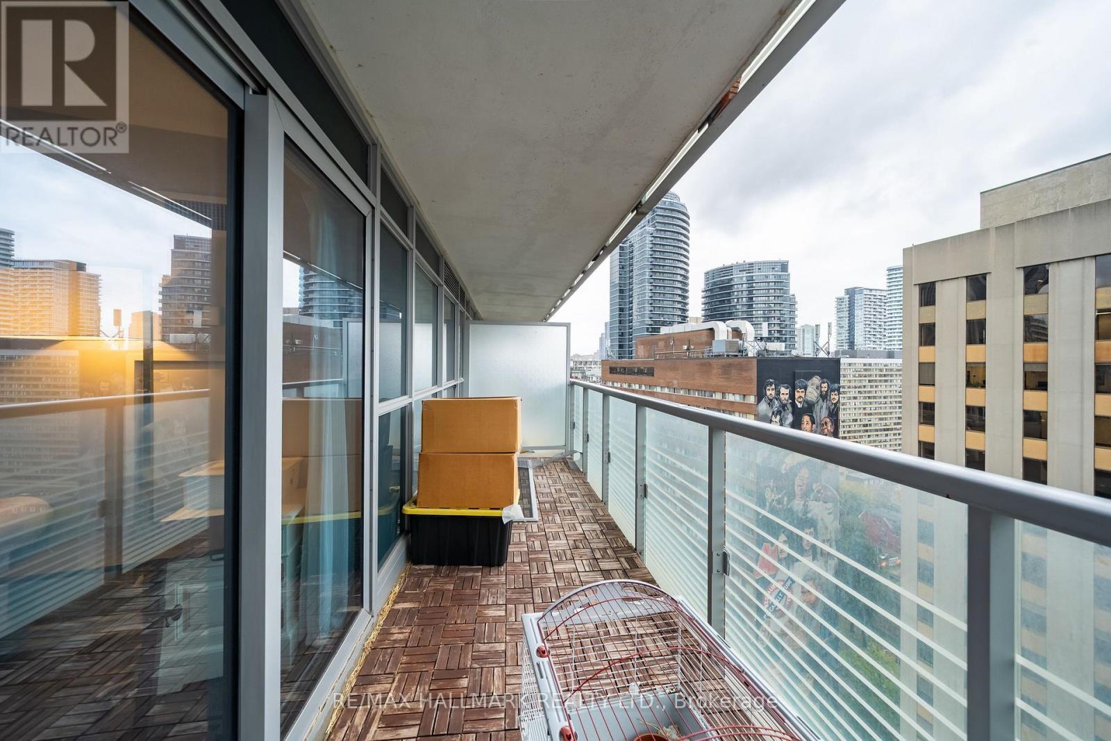 1703 - 386 Yonge Street, Toronto, ON - Outdoor With Balcony With Exterior