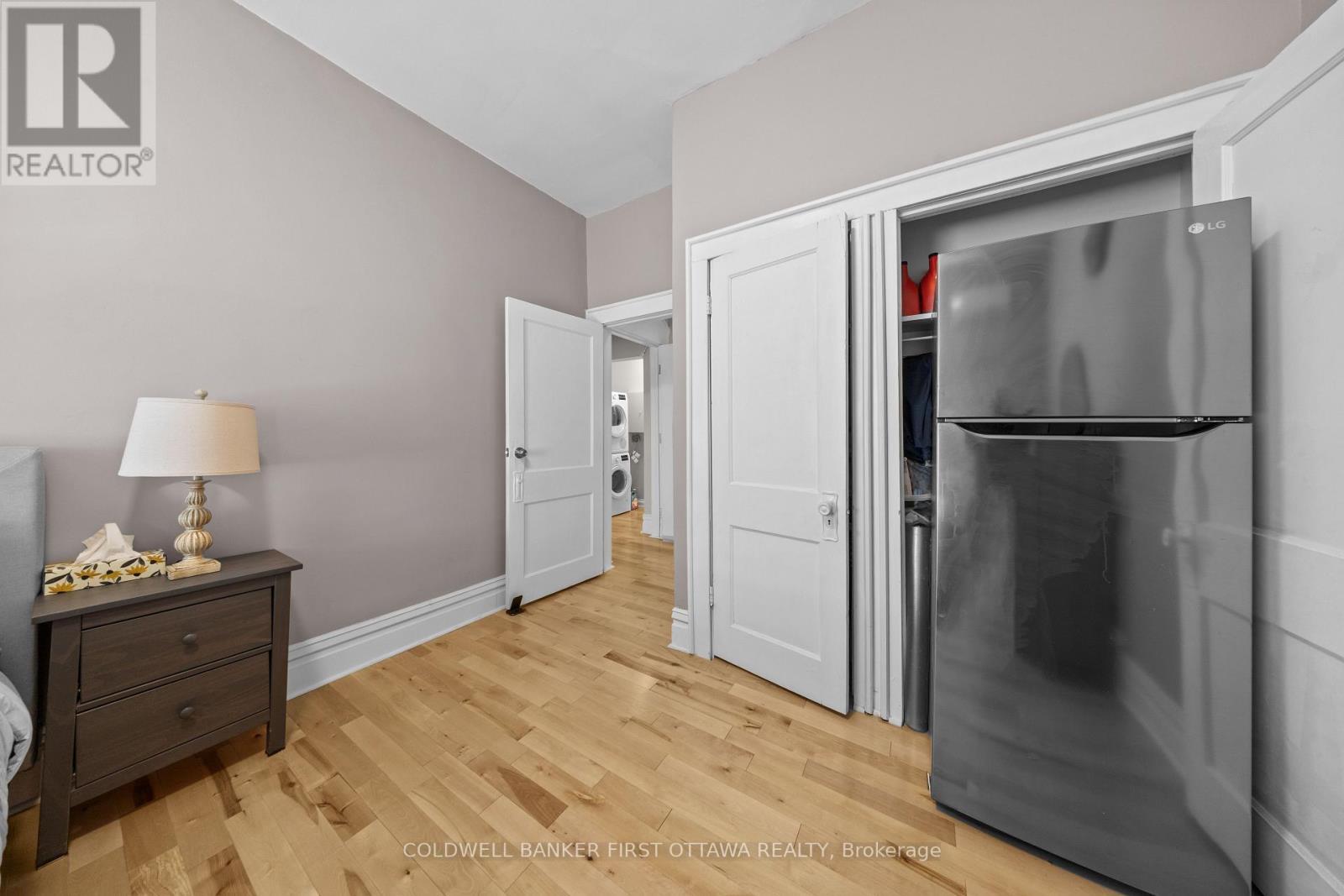 245 Bay Street, Ottawa, ON