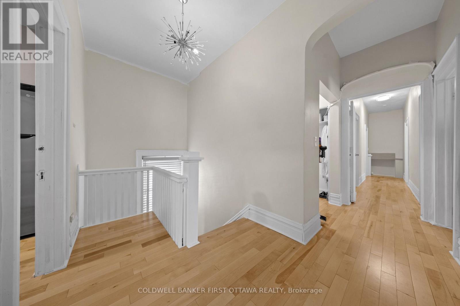 245 Bay Street, Ottawa, ON