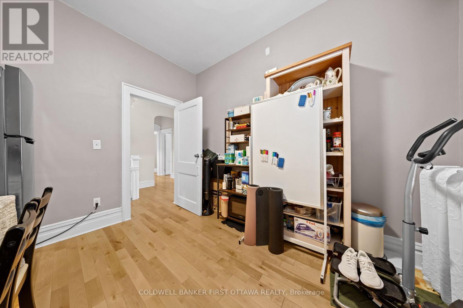 245 Bay Street, Ottawa, ON