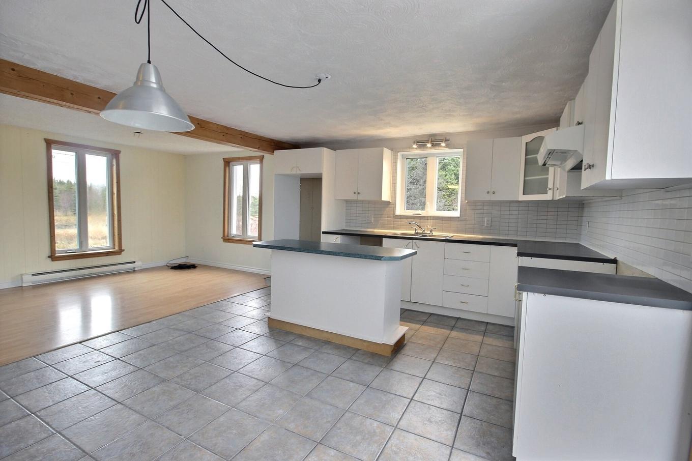 Salle à manger - 7429 Rg Des Défricheurs, Rouyn-Noranda, QC - Indoor Photo Showing Kitchen