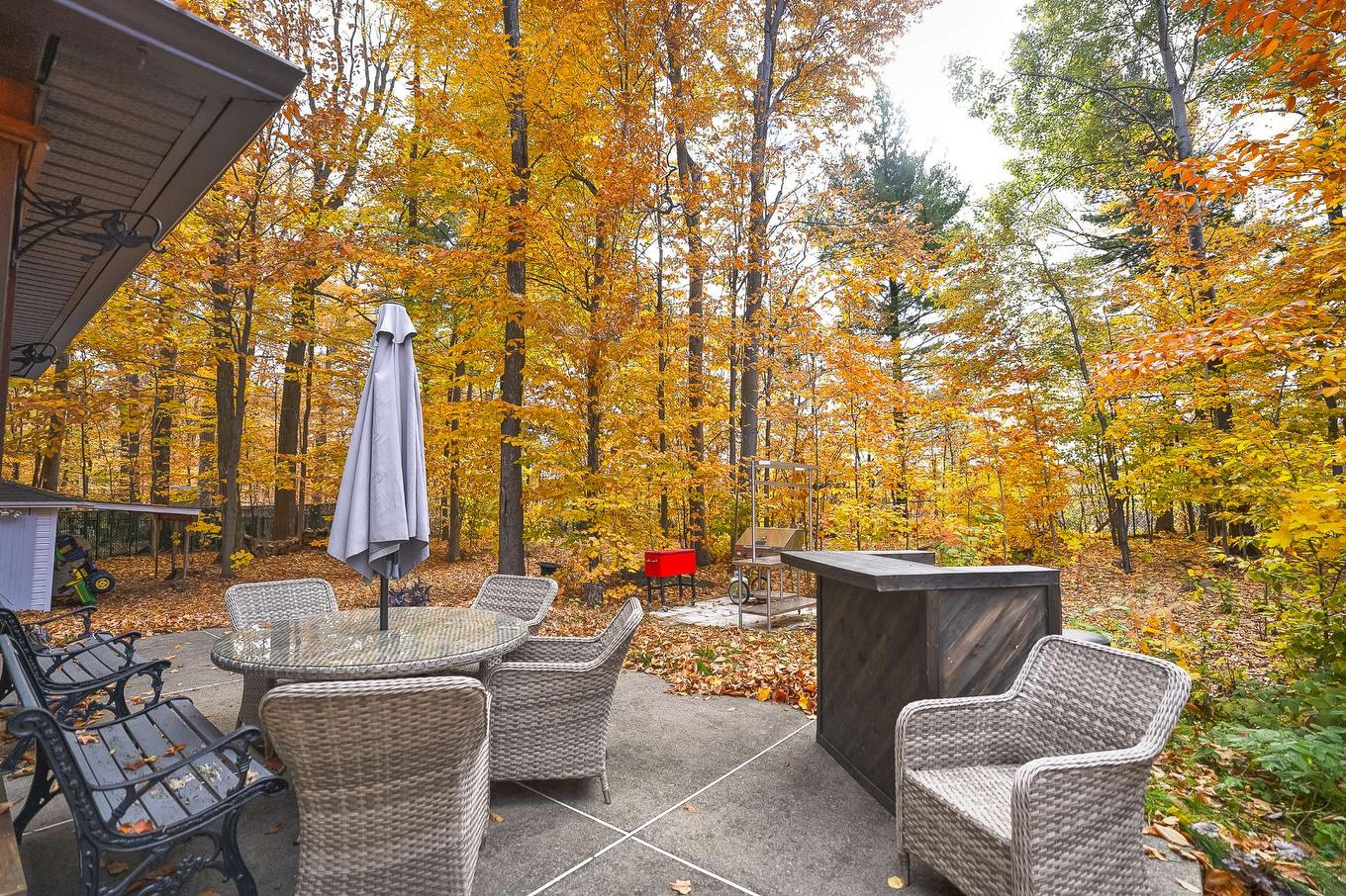 Patio - 2580 Rue De L'Écusson, Saint-Lazare, QC - Outdoor With Deck Patio Veranda