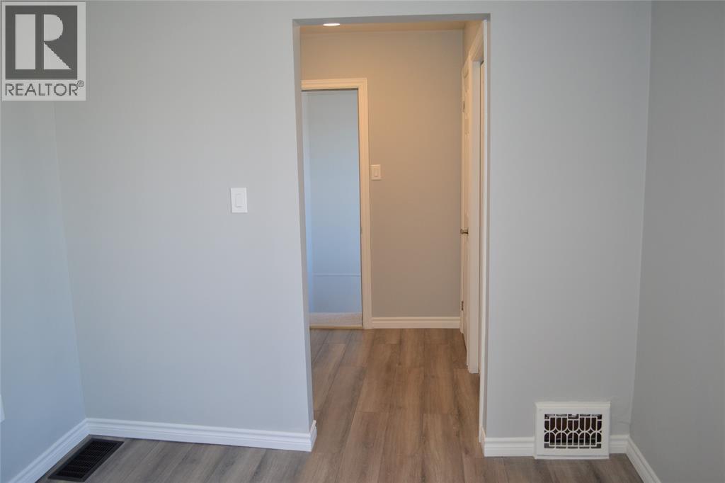 191 Maxwell Street Unit# 2 (Upper), Sarnia, ON - Indoor Photo Showing Other Room