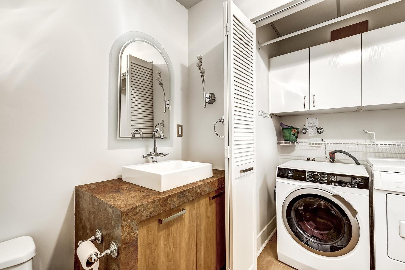 Salle de bains - 412-4200 Rue St-Ambroise, Montréal (Le Sud-Ouest), QC