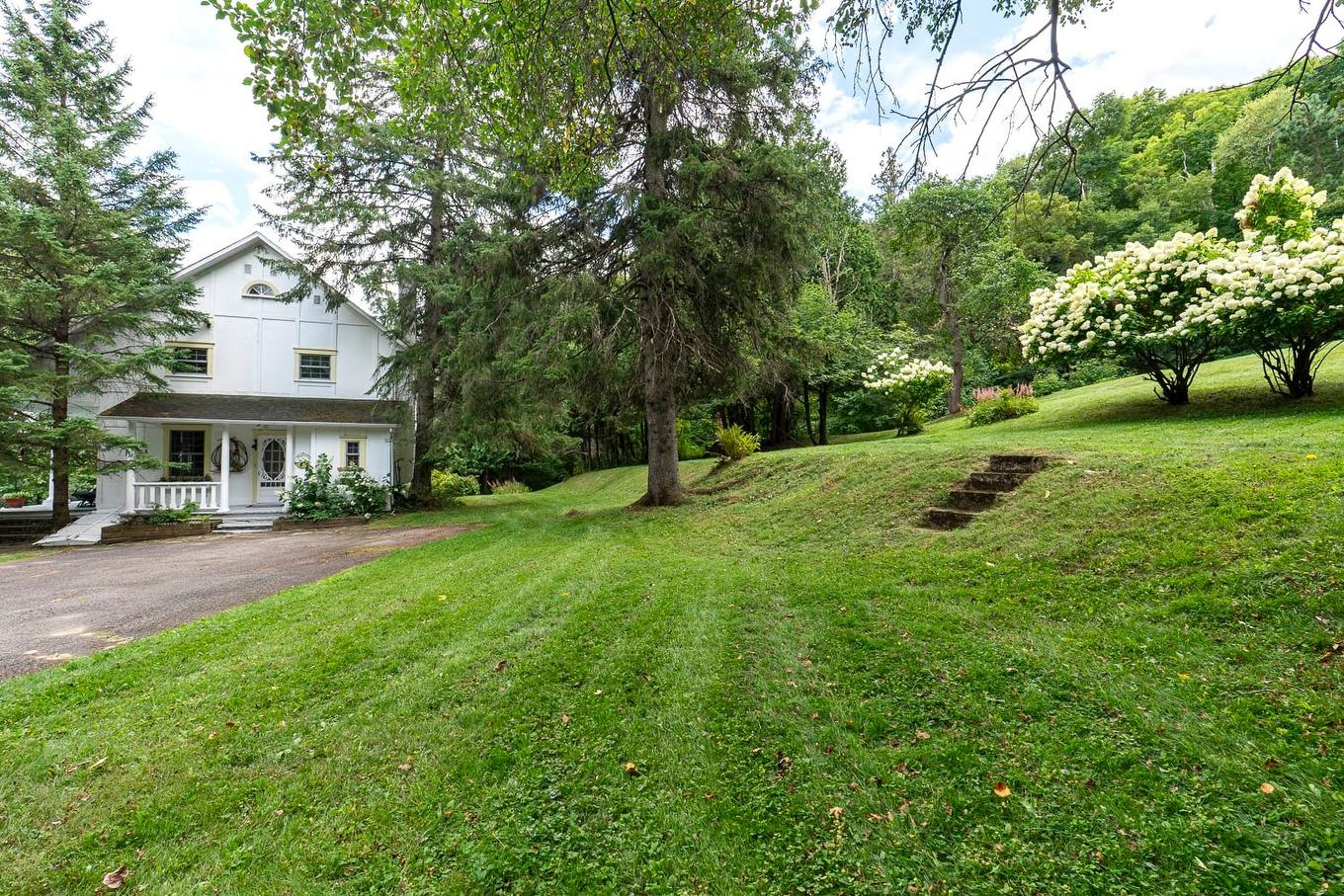 Terre/Terrain - 250 Av. De L'Église, Saint-Sauveur, QC - Outdoor With Deck Patio Veranda