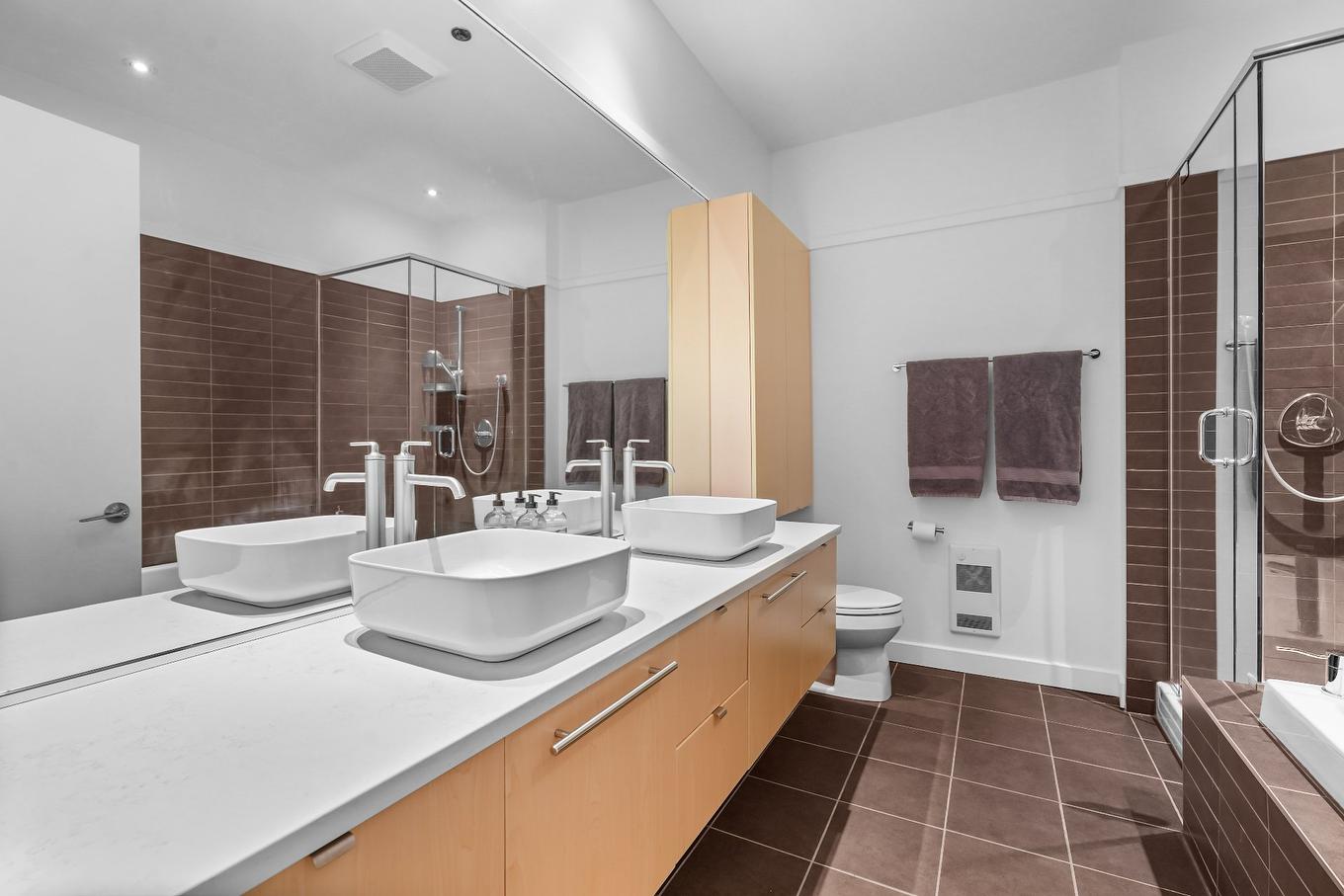 Salle de bains - 403-1655 Rue St-Patrick, Montréal (Le Sud-Ouest), QC - Indoor Photo Showing Bathroom