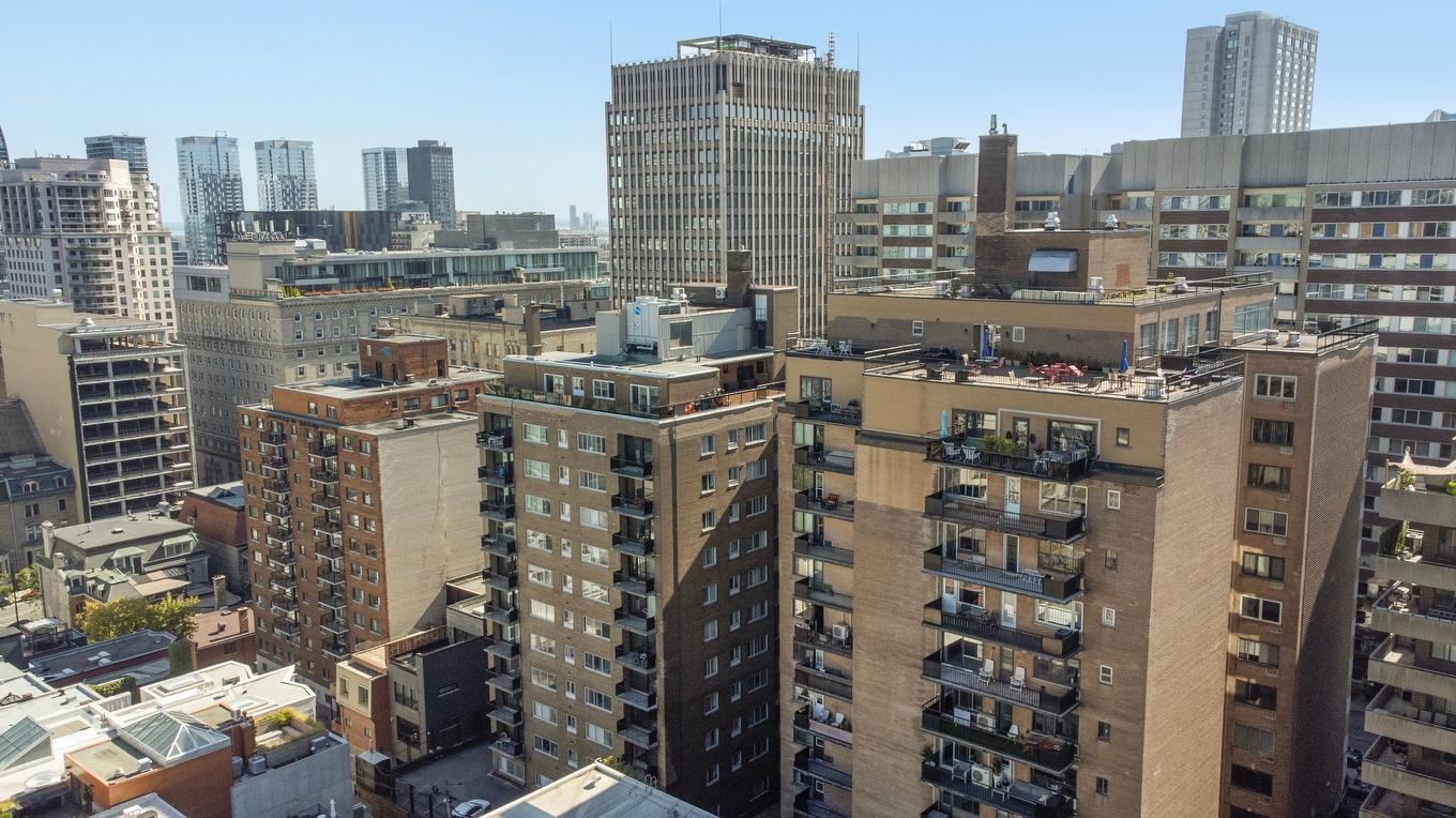 Aerial photo - 1203-3445 Rue Drummond, Montréal (Ville-Marie), QC