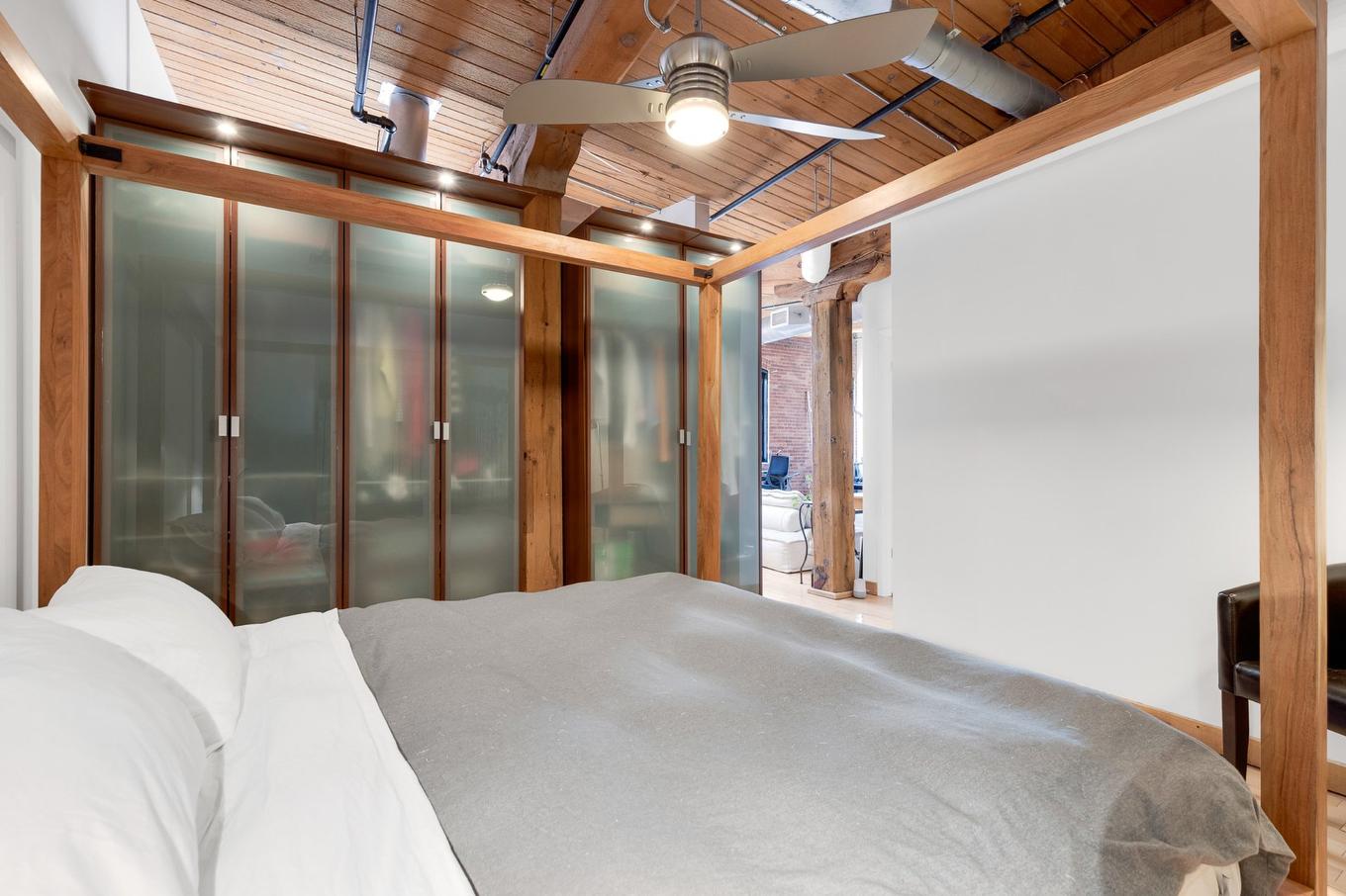 Primary bedroom - 204-3830 Rue St-Ambroise, Montréal (Le Sud-Ouest), QC