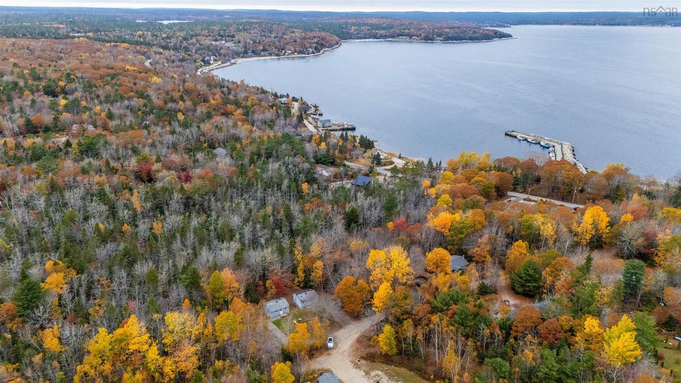 40 Spruce Drive, Mill Cove, NS