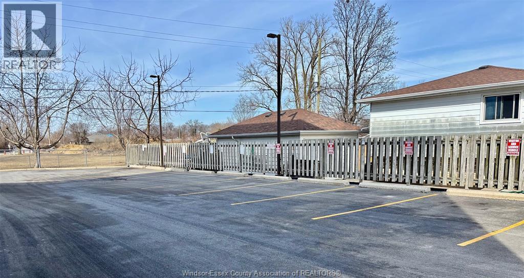 99 Robson Unit# 203, Leamington, ON - Outdoor