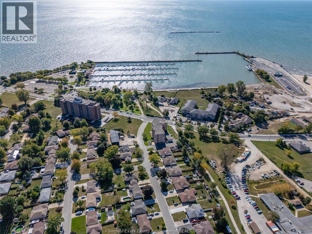 99 Robson Unit# 203, Leamington, ON - Outdoor With Body Of Water With View