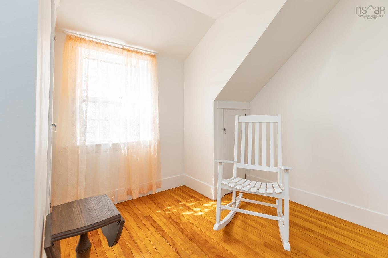 91 Cliff Street, Yarmouth, NS