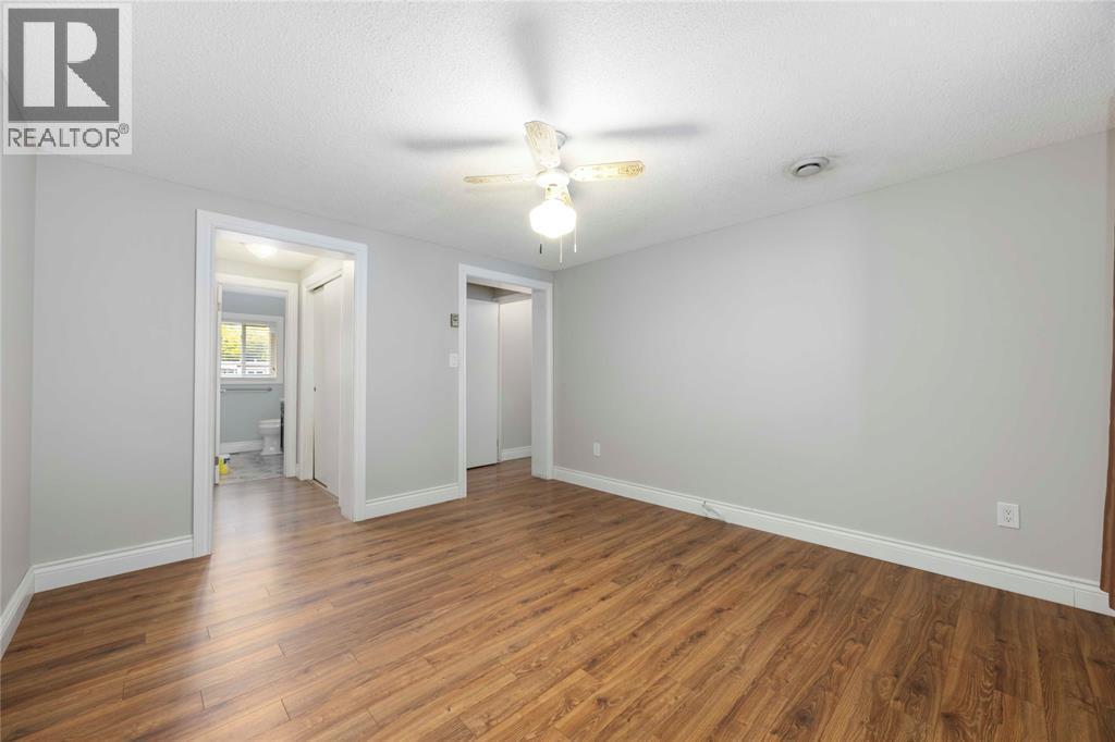 1940 London Line Unit# 107, Sarnia, ON - Indoor Photo Showing Other Room