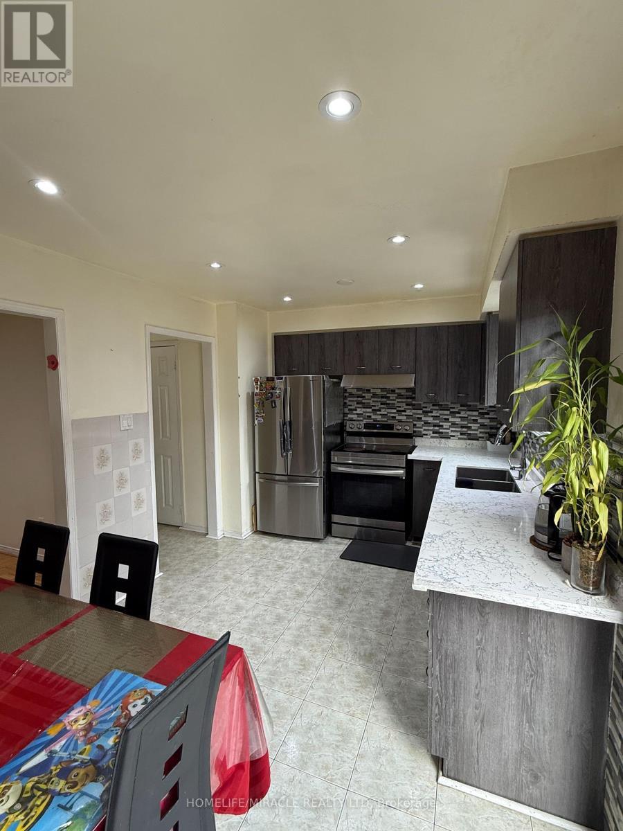 Main &Second Floor - 2 Ketchum Crescent, Markham, ON - Indoor