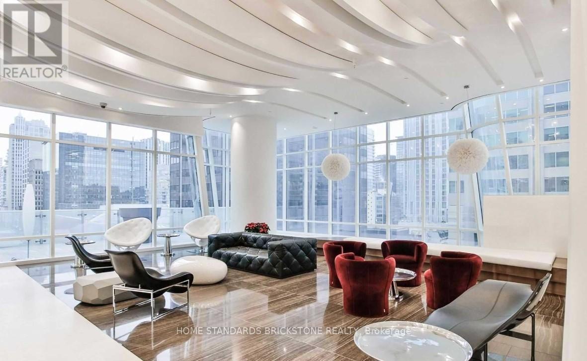 1609 - 1 Bloor Street E, Toronto, ON - Indoor Photo Showing Other Room