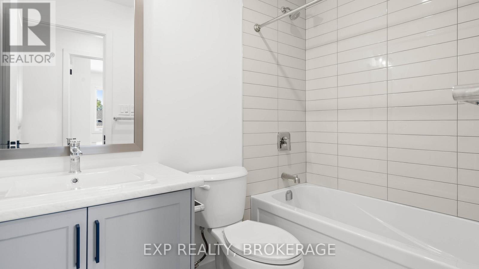 Model home - 60 Summit (Lot 24) Crescent, Belleville (Belleville Ward), ON - Indoor Photo Showing Bathroom