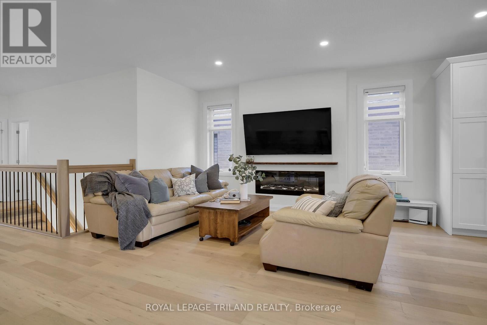 6 - 383 Daventry Way, Middlesex Centre (Kilworth), ON