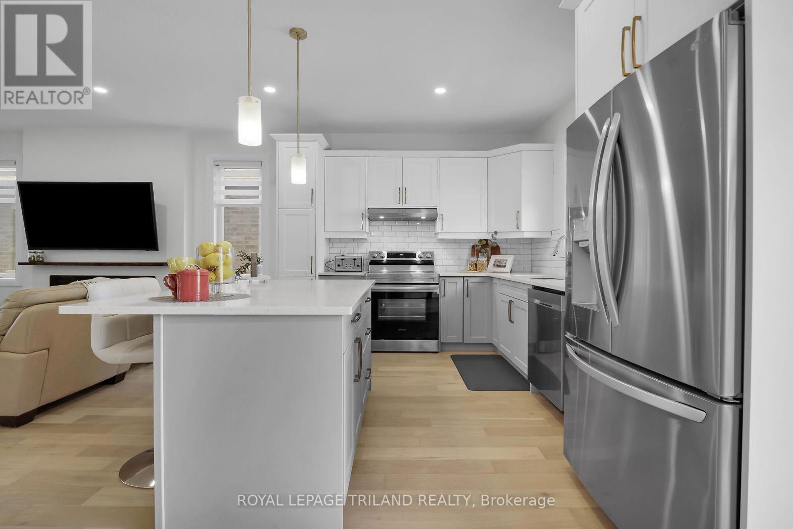 6 - 383 Daventry Way, Middlesex Centre (Kilworth), ON