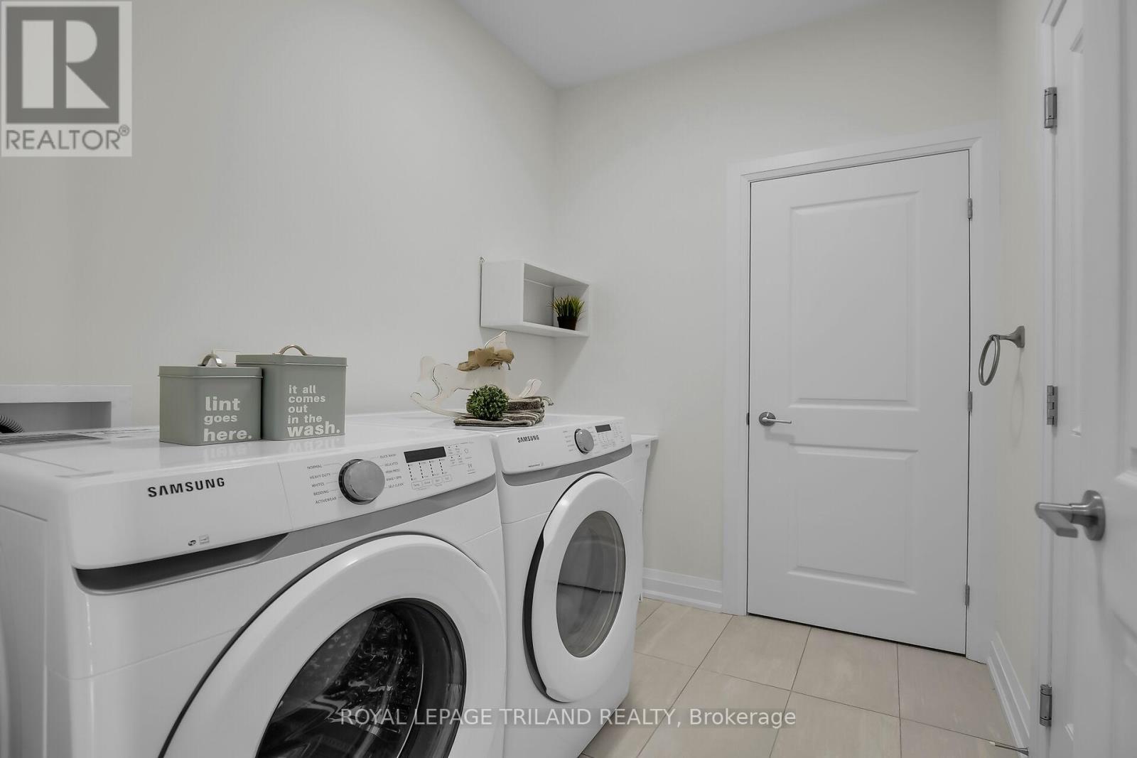 6 - 383 Daventry Way, Middlesex Centre (Kilworth), ON