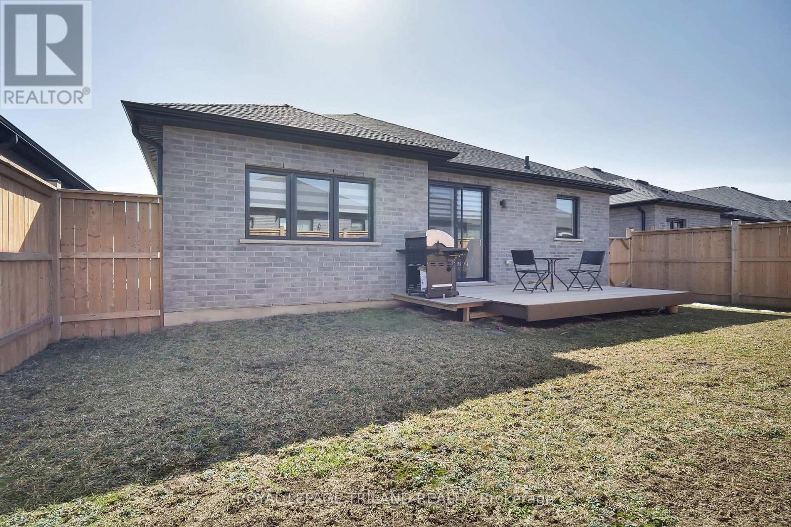 6 - 383 Daventry Way, Middlesex Centre (Kilworth), ON