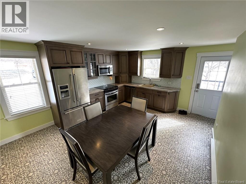 204 Ledge Road, Dufferin, NB - Indoor