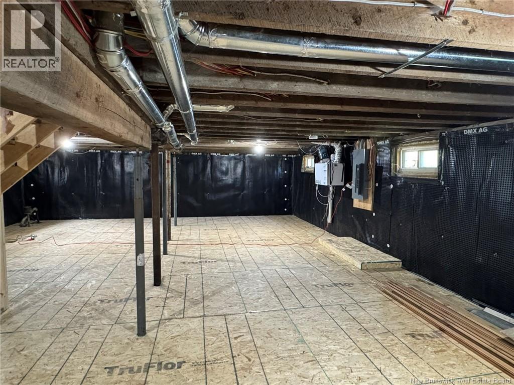 204 Ledge Road, Dufferin, NB - Indoor