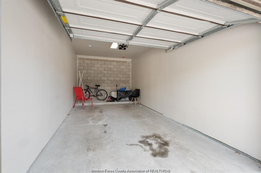 321-5840 Newman, Lasalle, ON