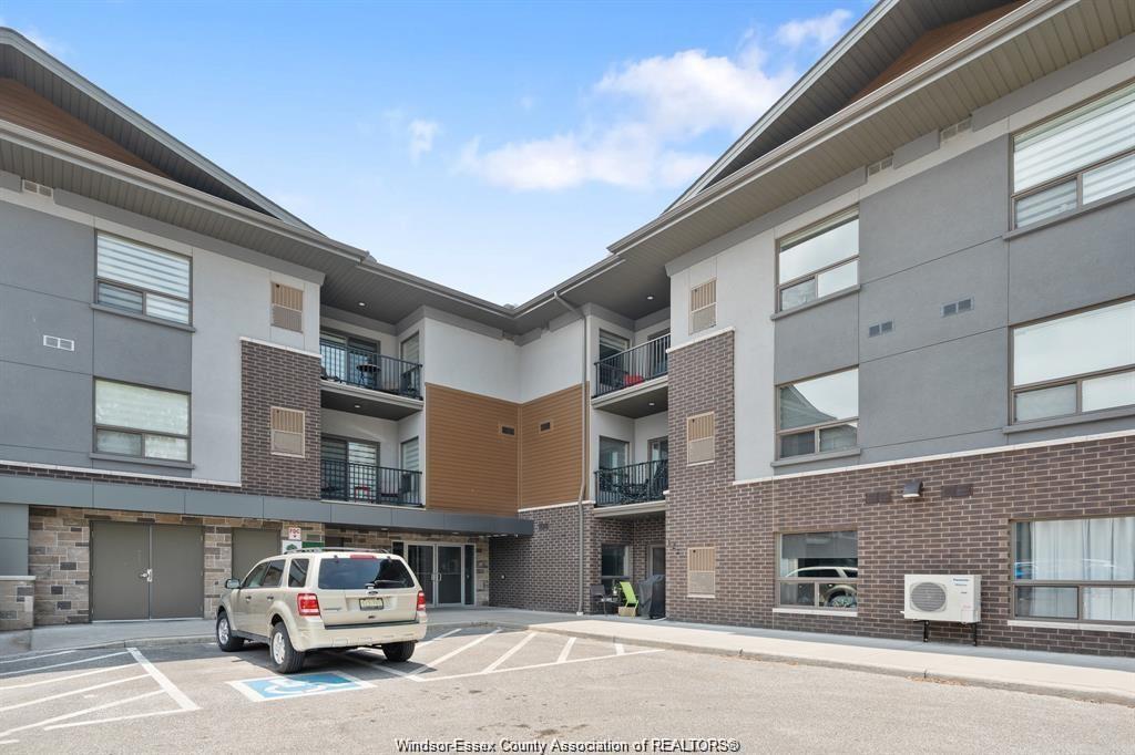 321-5840 Newman, Lasalle, ON