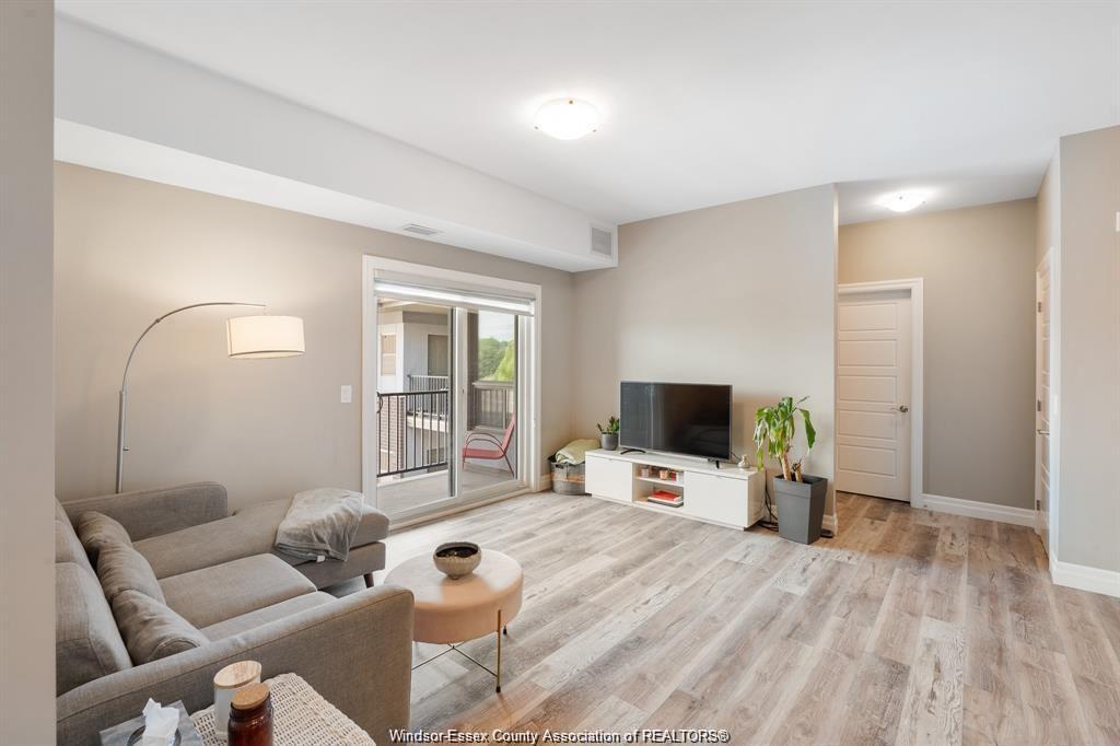 321-5840 Newman, Lasalle, ON