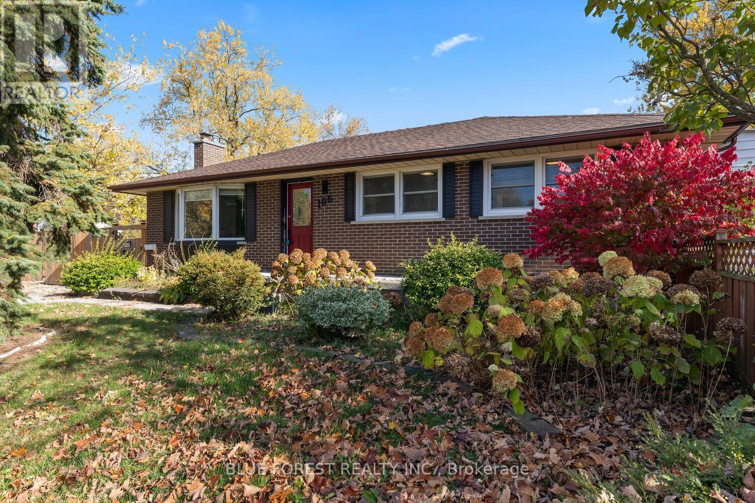 106 Laurentian Drive N, London East (East O), ON - Outdoor