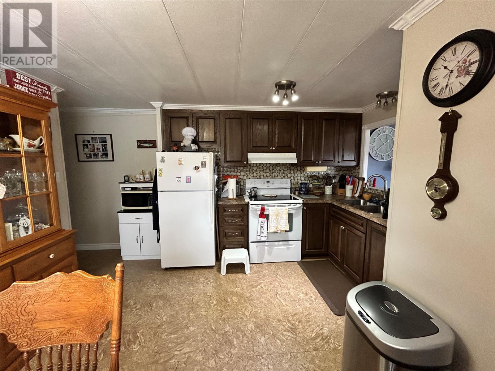 21 Main Road, Cape Ray, NL - Indoor Photo Showing Kitchen With Double Sink
