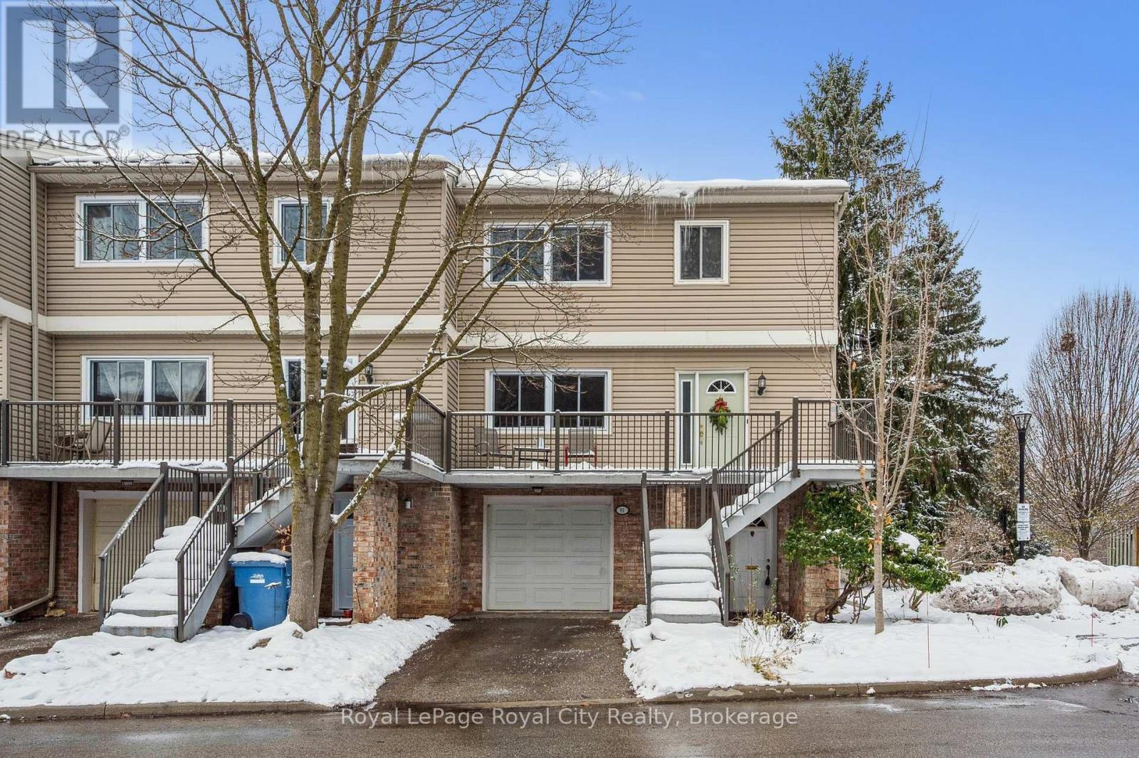 81 - 295 Water Street, Guelph (Dovercliffe Park/Old University), ON - Outdoor With Facade
