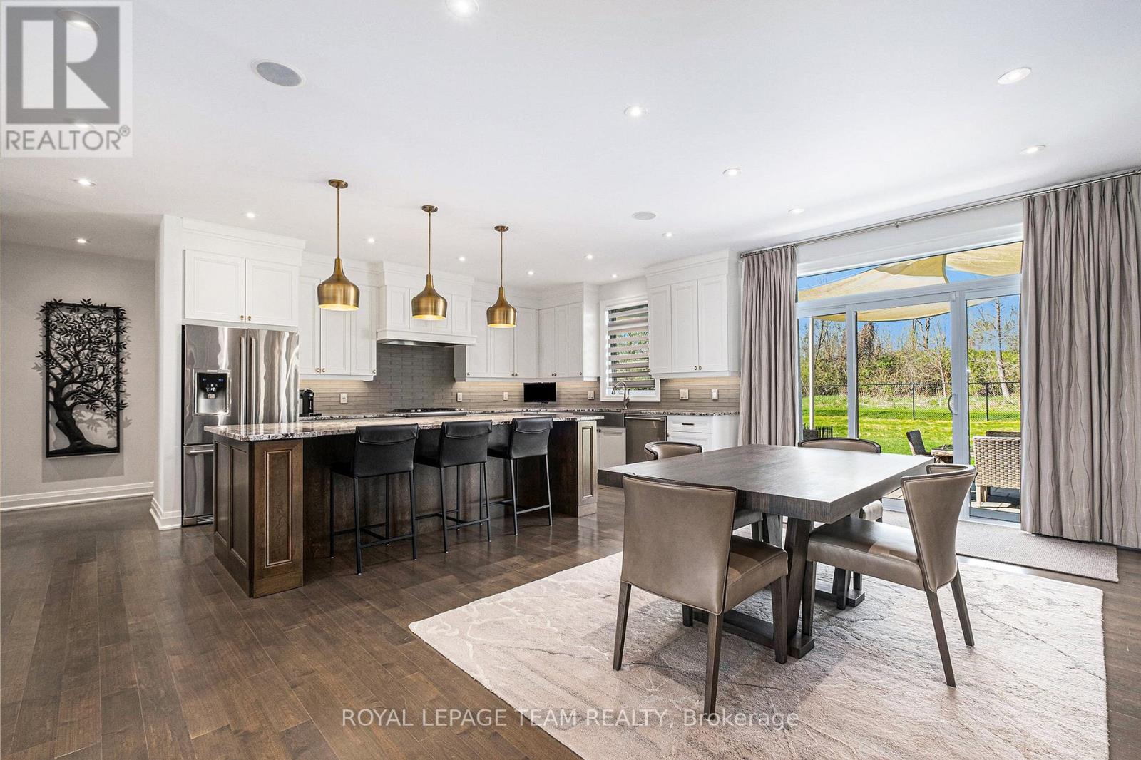 212 Cabrelle Place, Ottawa, ON - Indoor