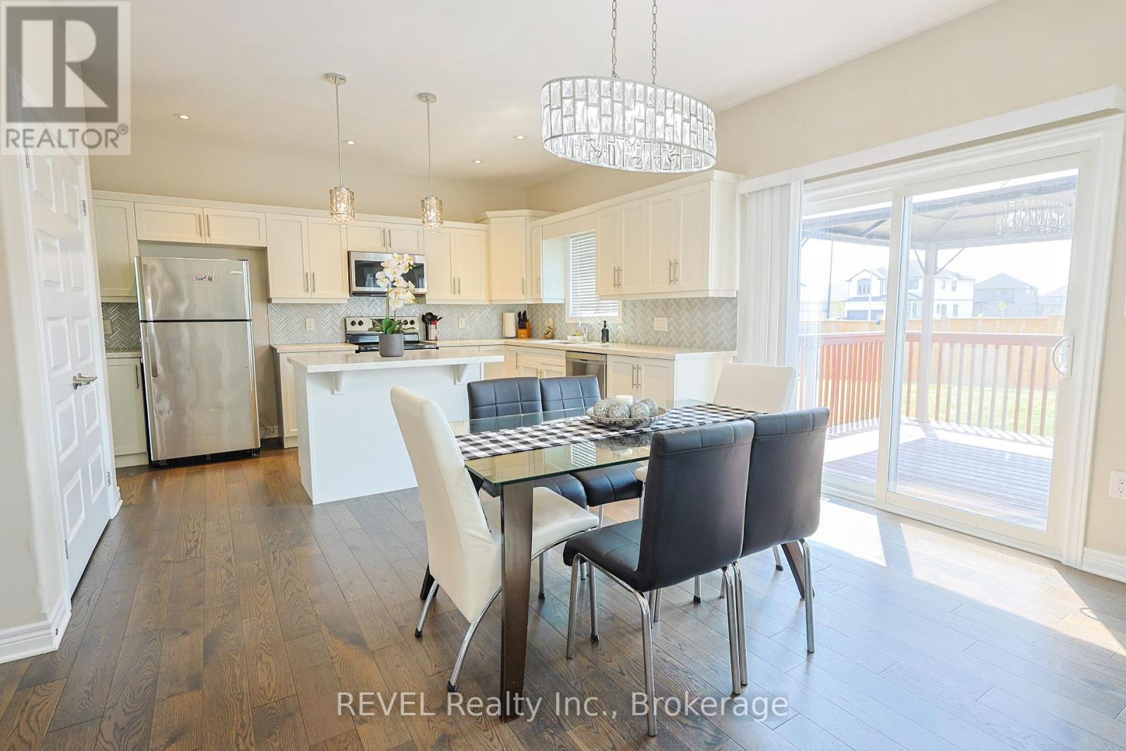 13 Cinnamon Street, Thorold (Rolling Meadows), ON - Indoor