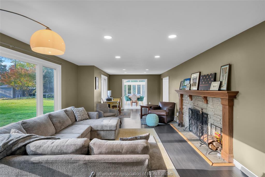 6 Devon Drive, Chatham, ON