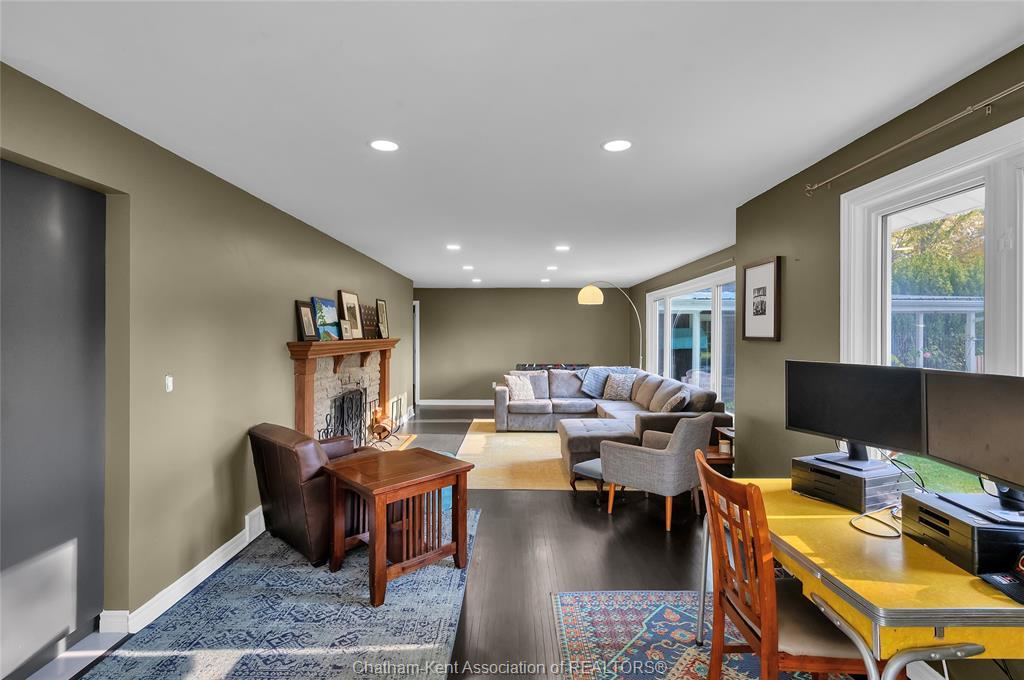 6 Devon Drive, Chatham, ON