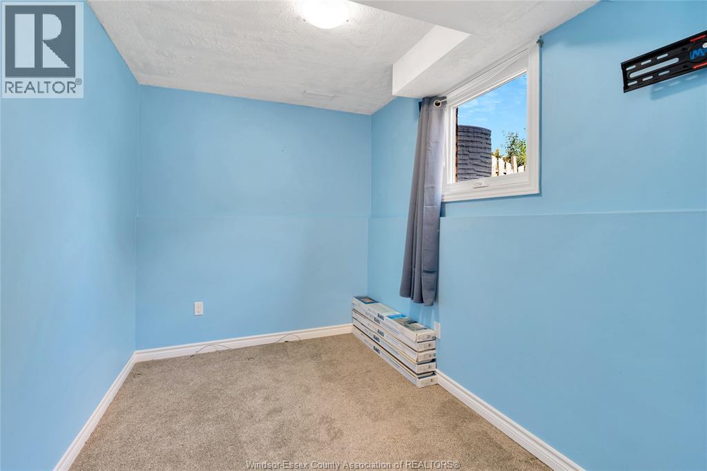 14 Azar Avenue, Tilbury, ON - Indoor Photo Showing Other Room