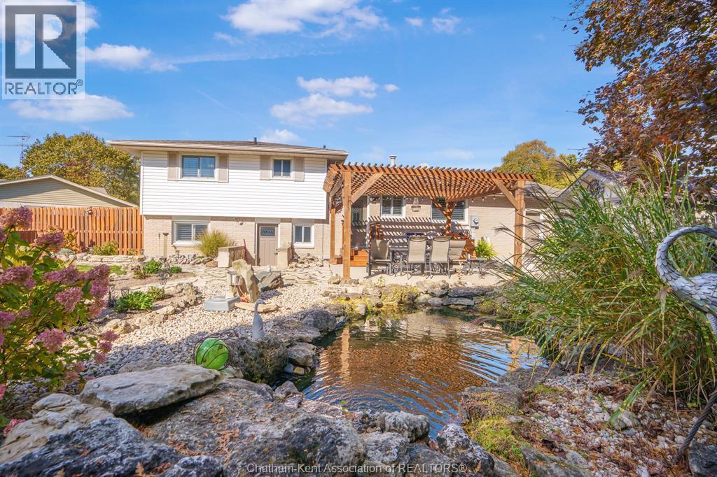 22 Dove Place, Chatham, ON