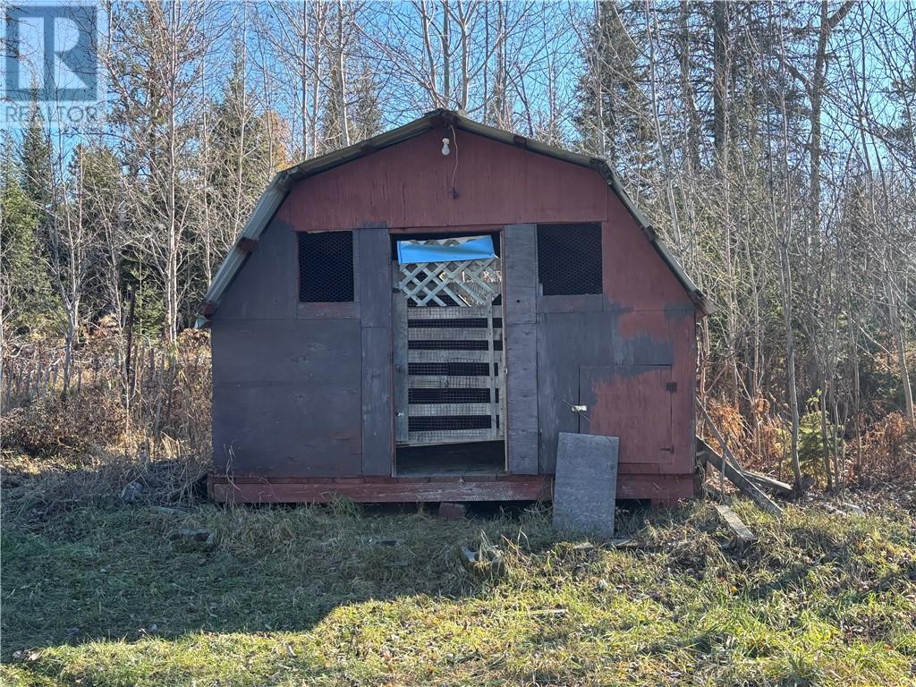 1476 Hwy 144, Chelmsford, ON - Outdoor