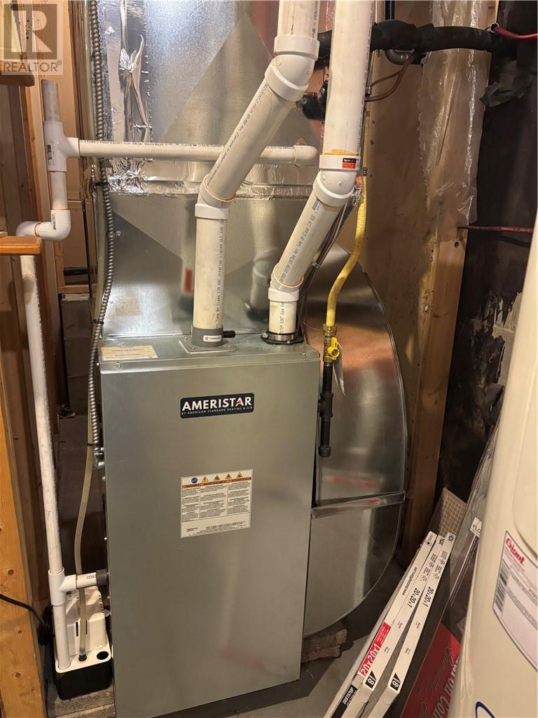 1476 Hwy 144, Chelmsford, ON - Indoor Photo Showing Basement