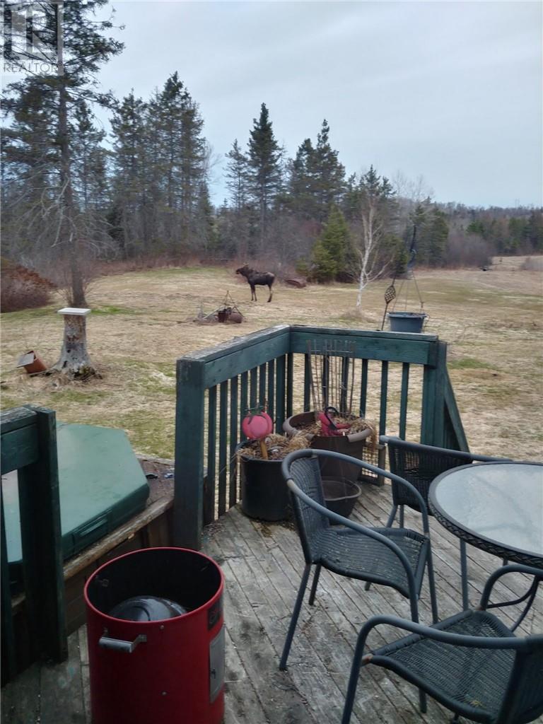 1476 Hwy 144, Chelmsford, ON - Outdoor With Deck Patio Veranda