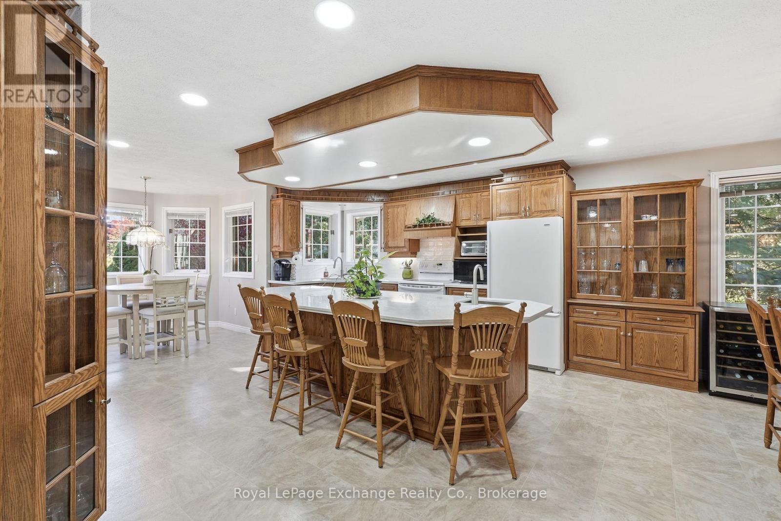 115 Deerhurst Drive, Huron-Kinloss, ON - Indoor