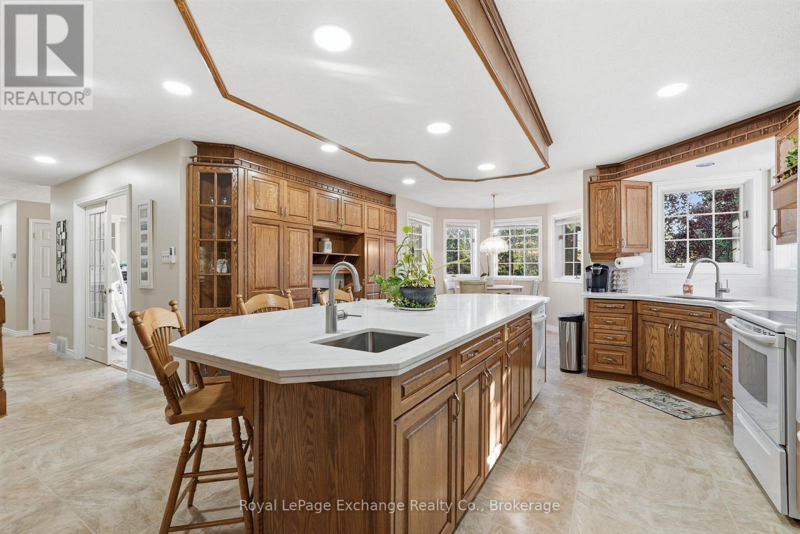 115 Deerhurst Drive, Huron-Kinloss, ON - Indoor Photo Showing Kitchen