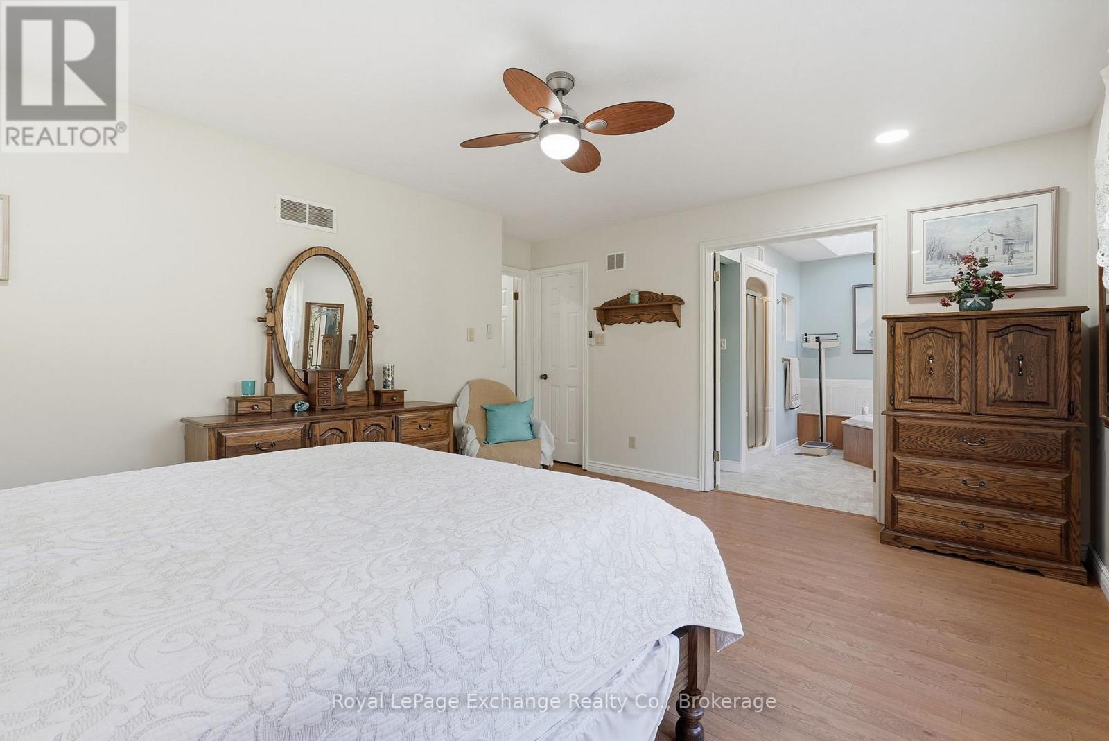 115 Deerhurst Drive, Huron-Kinloss, ON - Indoor Photo Showing Bedroom